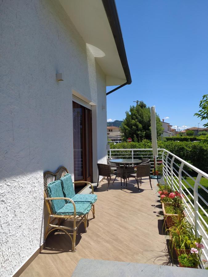 B&B Villa La Bouganville カマイオーレ エクステリア 写真