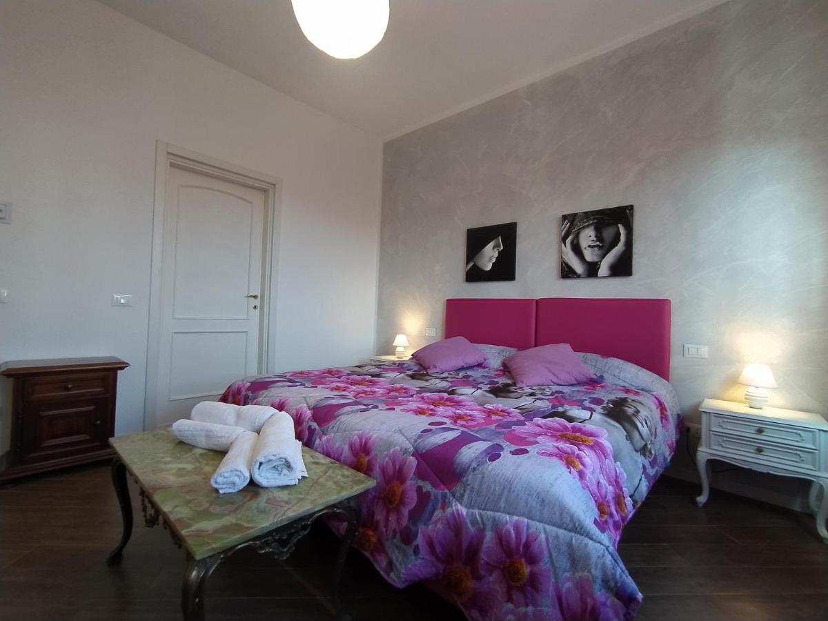 B&B Villa La Bouganville カマイオーレ 部屋 写真
