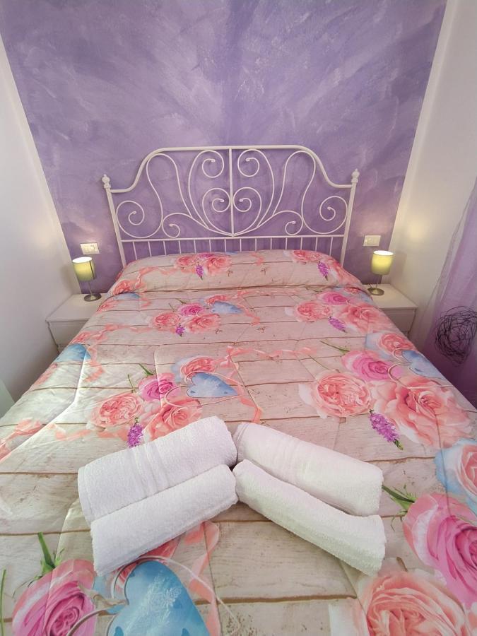 B&B Villa La Bouganville カマイオーレ 部屋 写真