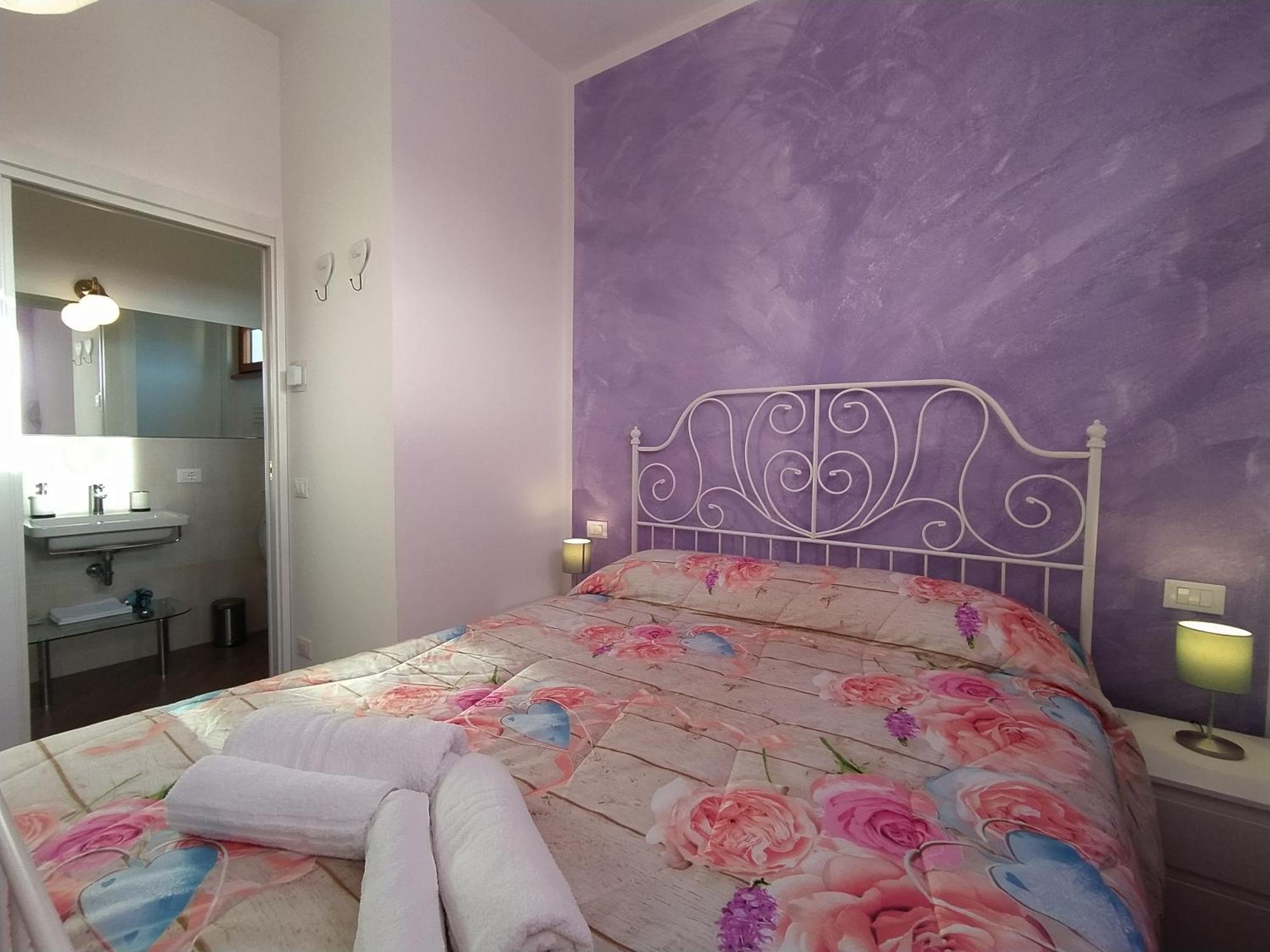 B&B Villa La Bouganville カマイオーレ 部屋 写真